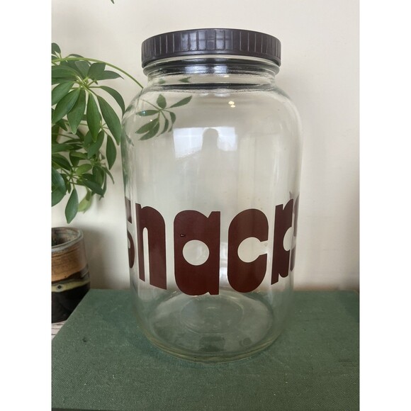 Vintage Retro Snacks Glass Gallon Jar With Lid Brown 70’s Font / Throwback Vibe - Picture 3 of 6